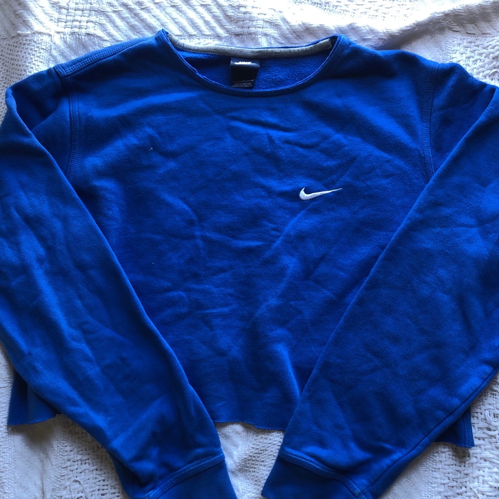 Nike Cropped Crew Neck